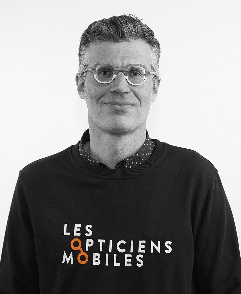 Julien Deschamps, Les Opticiens Mobiles, opticien à domicile à Rillieux-la-Pape.