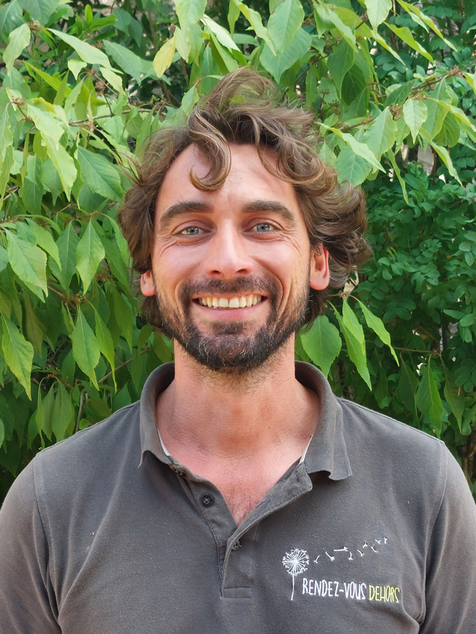 Rendez-vous dehors, paysagiste à St Didier de Formans.